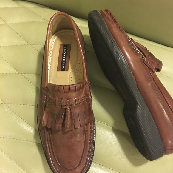 Florsheim Men’s Shoes Size 8 - excellent condition - Picture 2 of 3